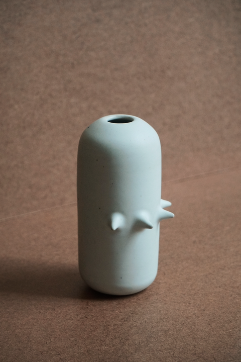 Spikey Vase 1, Matte White